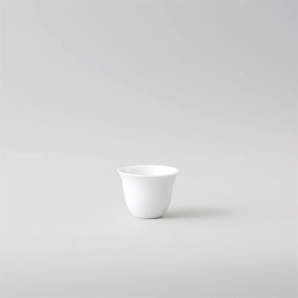 Taza de café árabe estilo Oriente Medio Taza de cerámica blanca fina platillo redondo de porcelana Espresso cerámica taza de café Juego de platillos