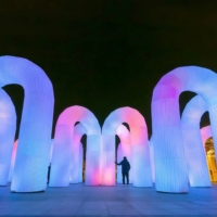 JYLIGHTING Arche gonflable lumineuse en forme de U, arc-en-ciel coloré, décoration extérieure pour célébrations, modèle à gaz, lampes personnalisées
