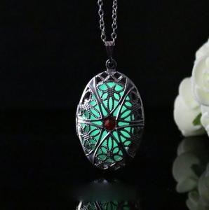 Collar con Colgante de Piedra Brillante en Forma de Gota de Agua, Joyería Fluorescente, Collar que Brilla en la Oscuridad - Product Image 4