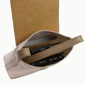 Nouveau Sac Bandoulière/Croisé en Cuir Rayé Tendance, Polyvalent, Unisexe, avec Rabat et Fermeture Éclair Étanche - Product Image 5