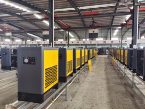 Compresseur d'<span class=keywords><strong>air</strong></span> à moteur refroidi par <span class=keywords><strong>air</strong></span> portable FGMI Factory Screw 10HP avec système de séchage 220V/380V 1,5m/min - Product Image 5