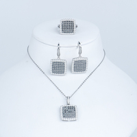 Ensemble de bijoux en argent sterling 925 de forme carrée avec moissanite noire pour femmes - Collier/boucles d'oreilles/bague, cadeau avec placage en rhodium