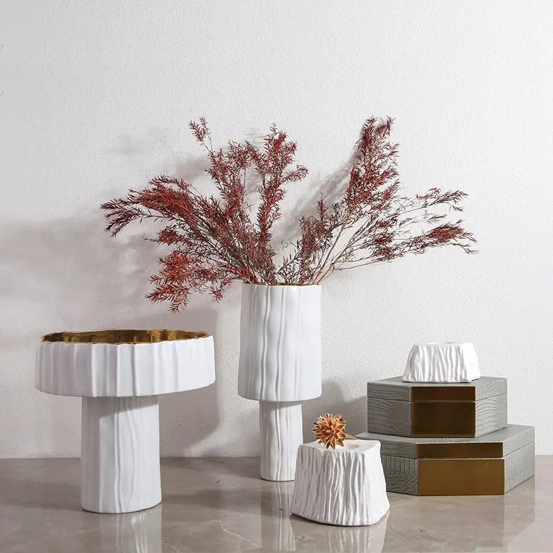 Retail Modern White Gold Tabletop Ceramic Decoration Wedding Centerpiece Porcelain Flowers Vase