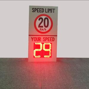 Panneau de signalisation de vitesse radar solaire LED rouge et blanc avec alimentation électrique - Product Image 1