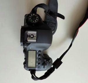 Appareil photo reflex numérique plein format <span class=keywords><strong>6D</strong></span> <span class=keywords><strong>Mark</strong></span> <span class=keywords><strong>II</strong></span>, résolution vidéo 4K, stabilisation optique, capteur CMOS, matériau ABS, fonction timelapse intégrée - Product Image 3