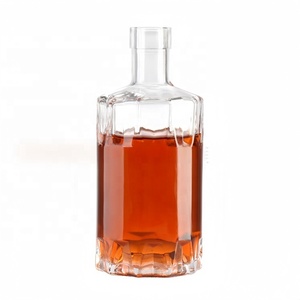 Chai rượu Whisky, Rum, Vodka, Tequila thủy tinh Flint 500ml, 700ml, 750ml, hình trụ, có nút chai, in lụa, để bán - Product Image 5