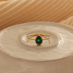 Anillo de Boda Unisex de Diseño Clásico y Simple, con Circonita Verde Creada en Laboratorio, Acero Inoxidable, Chapado en Oro de 18K, Certificado AIGS - Product Image 3
