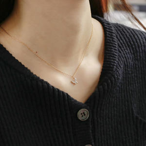 Collier Papillon en Zircon Blanc : Liberté, Romantisme et Éléments Romantiques – Bijoux Raffinés pour Jeunes - Product Image 5