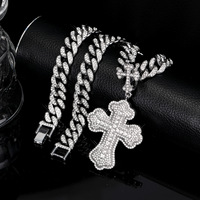 Ensemble Collier Pendentif Croix Hip Hop Iced Out en Alliage avec Micro-Pavé de Zircon et Chaîne Maille Cubaine, Bijoux Religieux pour Hommes, Vente en Gros