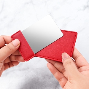 Miroir compact en cuir PU avec logo personnalisé pour filles Miroir de poche en acier inoxydable cosmétique de voyage taille carte de crédit - Product Image 3