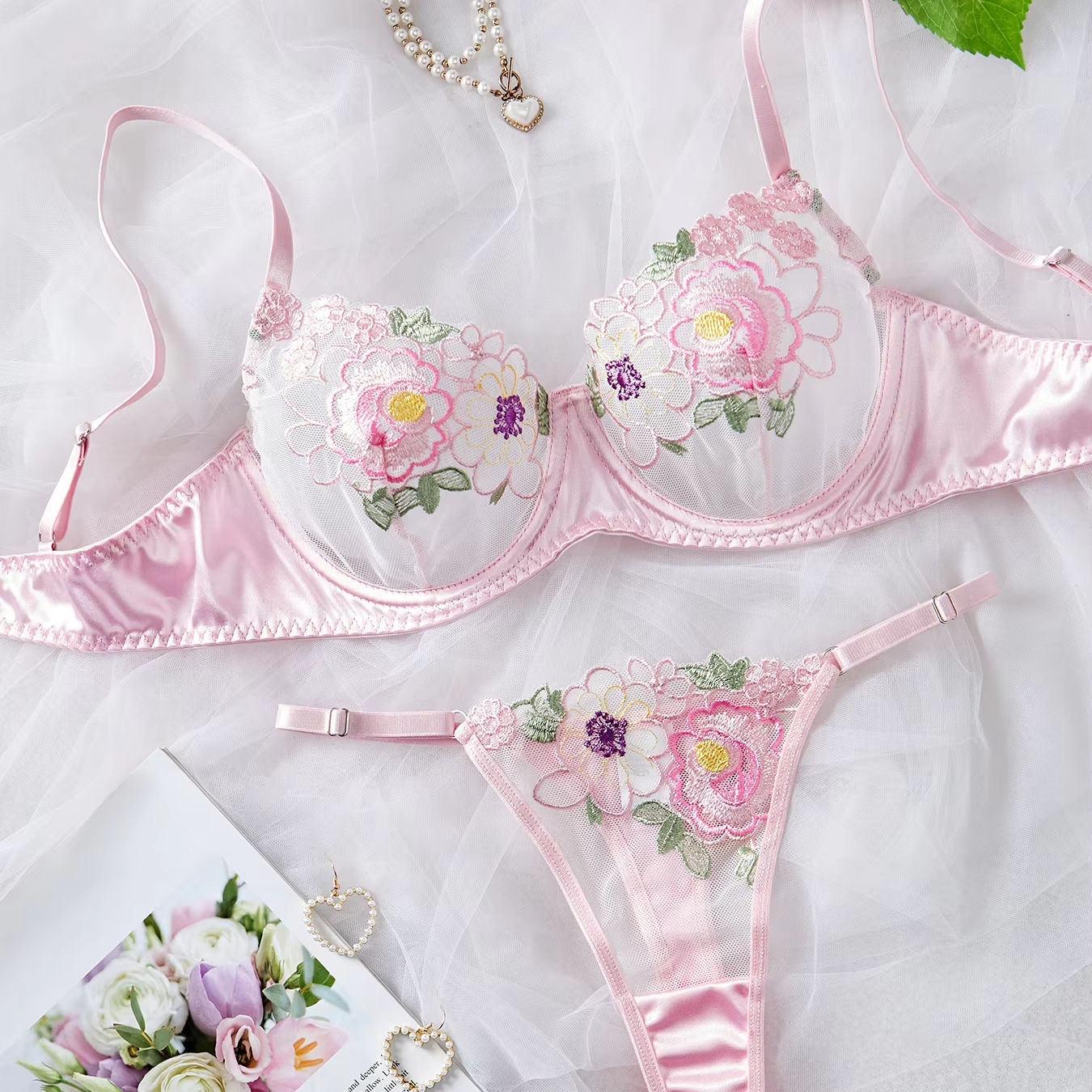 lencería sexy coqueto elegante y acogedor para todos los usuarios - Main Image