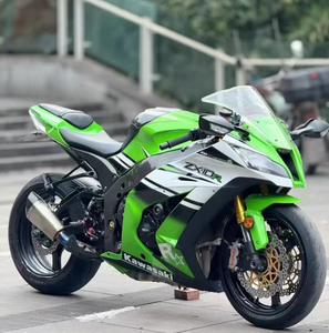<span class=keywords><strong>Moto</strong></span> d'occasion ZX10R ZX6R CBR1000RR, jamais accidentée, propre et bien entretenue, 1000cc, quatre cylindres, la plus rapide sur la piste - Product Image 1