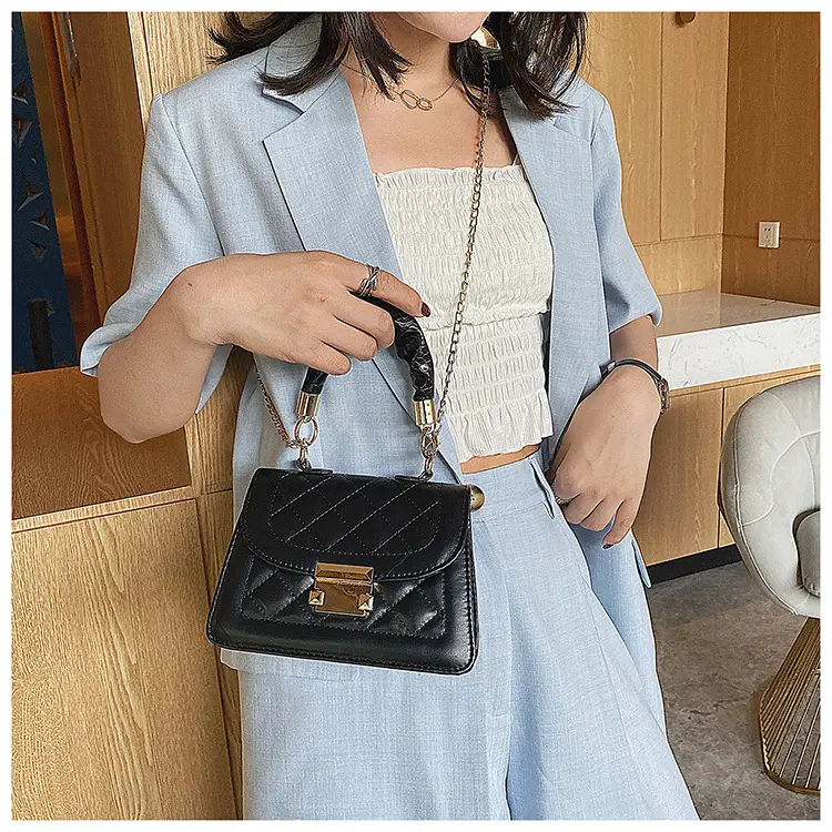 Chinese Style Fluorescent Yellow Folders And Bags Clothing New Ladies Classic Women's Black Bag With Wide Strap Pu Handbags