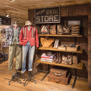 Perchero de Ropa Plegable Portátil de Madera Moderno Personalizado de Fábrica para Tiendas Minoristas, Diseño de Interiores de <span class=keywords><strong>Boutique</strong></span> de Moda Masculina - Product Image 1