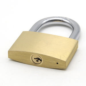 Cadenas en laiton massif trempé de 40 mm pour vente mondiale - Product Image 1