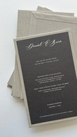 Support en lin naturel linéaire sur mesure avec textile texturé pour carte de menu de mariage de 4x9 pouces