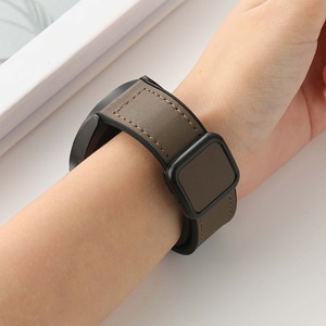 <span class=keywords><strong>Correa</strong></span> de Reloj de Silicona de 20mm/22mm con Hebilla Magnética Plegable y Diseño Crazy Horse para <span class=keywords><strong>Watch</strong></span> 5 - Product Image 3