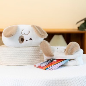 Vente en gros de 30 000 styles de trousses à crayons de 4 pouces, dessins animés, anime, Sanrioed, Kuromied, My Melody, peluche, jouets pour enfants, cadeau d'anniversaire, porte-clés - Product Image 1