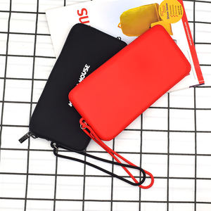 עיצוב חדש האחרון מצוירת סיליקון דמות קרוסדרסינג תיק תיק ארנק מטבע פופ תיק כתף - Product Image 5