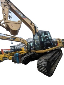 Excavadora de cadenas Caterpillar 320D usada, 40 toneladas de peso operativo, motor original, modelo 2016, 138 HP, 2001-4000 horas de uso. - Product Image 1