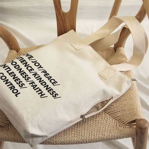 Sac en toile de coton épais et écologique de grande capacité, 12 oz, 16 oz, avec logo et couleur personnalisables pour une utilisation promotionnelle - Product Image 3