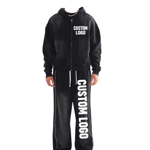 Conjunto de chándal de invierno de dos piezas para hombre con logotipo personalizado, de tejido grueso, con efecto desgastado por el sol, que incluye sudadera con capucha holgada y pantalones de chándal holgados de corte cuadrado y curvo. - Product Image 1