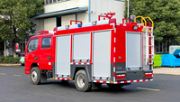Camion de pompiers à réponse rapide de 2,5 tonnes Dongfeng 4x2 5 places avec citerne à eau et lance d'incendie longue portée de 48 m