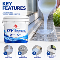 Revêtement imperméable transparent liquide blanc laiteux appliqué au rouleau sur les surfaces de carreaux en céramique pour l'étanchéité des murs intérieurs