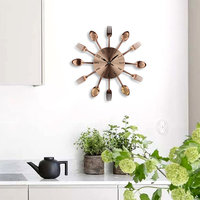 Jam Dinding Logam Emas Mewah Modern Dekoratif Rumah 3D Jam Dinding Analog Quartz Seni Horloge Jam Minimalis Reloj De Pared