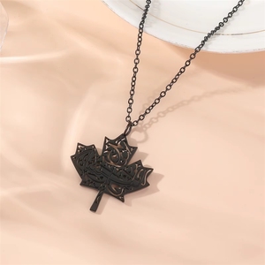 <span class=keywords><strong>Collana</strong></span> in Acciaio Inossidabile Placcato Oro 18K <span class=keywords><strong>con</strong></span> Incisione Araba Islamica a Foglia d'Acero, Ispirata al Corano, Impermeabile, Nuova Collezione - Product Image 3