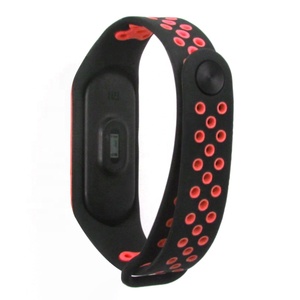 Accessoires <span class=keywords><strong>Mi</strong></span> <span class=keywords><strong>Band</strong></span> <span class=keywords><strong>3</strong></span> & 4 <span class=keywords><strong>Bracelet</strong></span> en silicone pour sport intelligent avec caoutchouc Xiao <span class=keywords><strong>Mi</strong></span> <span class=keywords><strong>Band</strong></span> <span class=keywords><strong>3</strong></span> & 4 - Product Image 4
