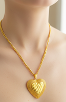 Collier pendentif en forme de cœur à motif quadrillé Z H Jewelry, chaîne à maillons en laiton plaqué or 24 carats, cadeau personnalisable pour diverses occasions