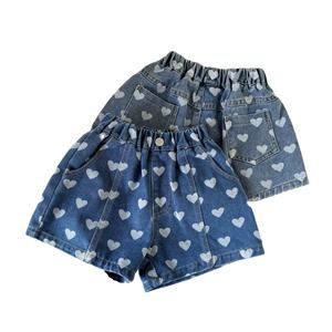 Pantalon d'été ample imprimé coeur Denim Bébé Fille Casual Versatile Skin-Friendly Girls Shorts - Product Image 1