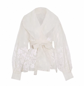 Mousseline de soie Style rétro à lacets taille Blouses pour femmes fleur motif bulle manches broderie tempérament chemises - Product Image 1