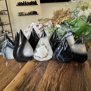 Piedra de Cristal de Ágata Negra de Estilo Bohemio al por Mayor, Tendencia de Moda para Decoración del Hogar Única, Manualidades de Cristal para Días Festivos - Product Image 3