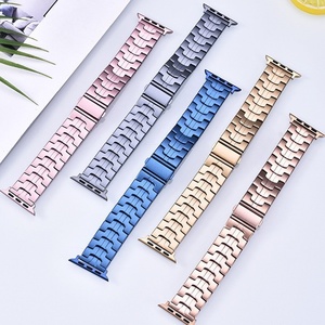Bracelet de luxe en acier inoxydable pour Apple Watch Series 10 9 8 7 6 SE Ultra 2, style Iron Man, bracelet en métal à 3 maillons - Product Image 3