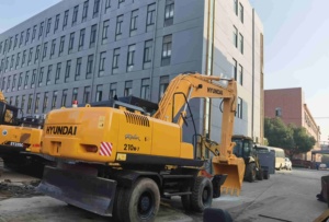 Excavatrice hyundai 210 w d'origine de marque coréenne d'occasion Hyundai R210w-9s 210W-9 210 W-9S 210 210 W R210 roue à vendre - Product Image 6