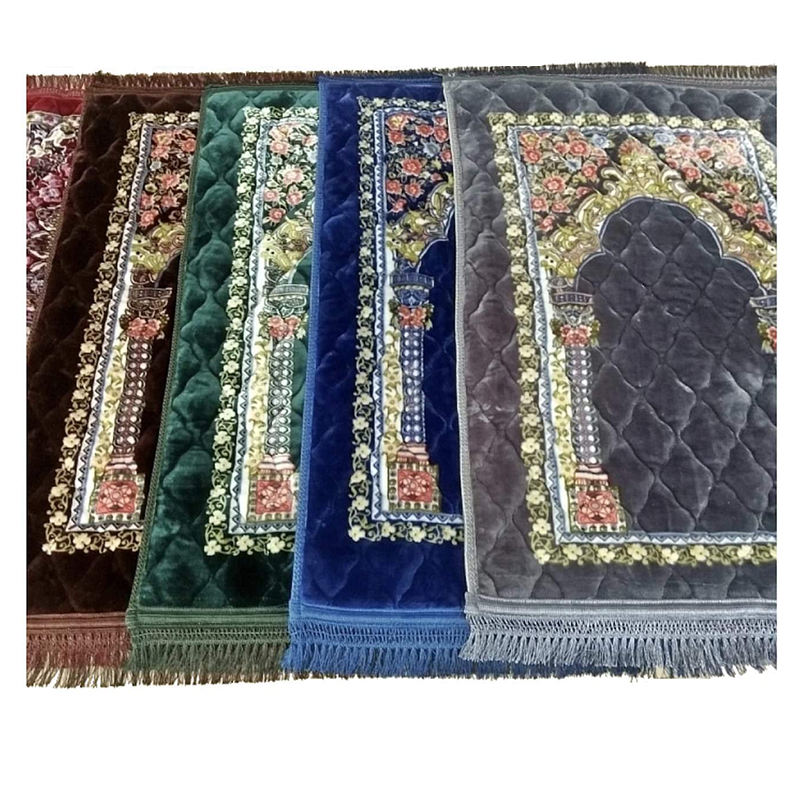 Tappeto da preghiera personalizzato moschea islamica tappeto da viaggio pieghevole imbottito in velluto tappetino da preghiera musulmano turco regalo Ramadan tappetino da preghiera spesso