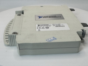 NI용 National Instruments용 터미널 블록 <span class=keywords><strong>TB</strong></span>-4330 중고 테스트 완료 - Product Image 5