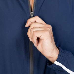 Ensemble de survêtement sportif pour homme avec fermeture éclair intégrale, logo personnalisé, polaire technique en polyester, sweat à capuche deux pièces, tenue de jogging - Product Image 3