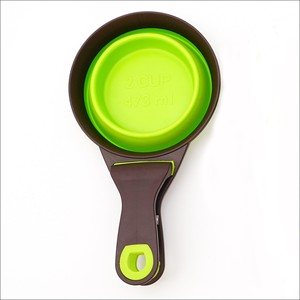 Taza medidora de comida para perros y gatos de silicona plegable portátil con Clip de sellado de bolsa personalizado de fábrica 1 2 tazas - Product Image 6