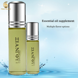 Vente en gros Dubaï <span class=keywords><strong>Mini</strong></span> Taille Marque privée Original de luxe Marque de marque Nom de voiture Parfum <span class=keywords><strong>d</strong></span>'ambiance <span class=keywords><strong>D</strong></span>ésodorisant Diffuseur de parfum de voiture - Product Image 6