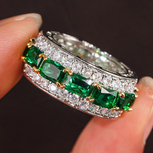 Anello Bicolore con Zircone Verde per Donne, Elegante Gioiello da Dito per Occasioni Formali e Serali - Product Image 3