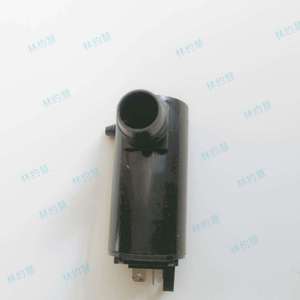 Moteur de pulvérisation d'eau Sinotruk pour système de lavage de camion, ajustement universel, plastique noir - Product Image 2