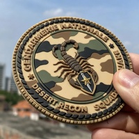 Écussons Morale Personnalisés OEM ODM en PVC Souple Gaufré 2D 3D, à Fixation Auto-agrippante, Thermocollante, à Coudre ou Autocollante pour Vêtements, Chapeaux et Uniformes