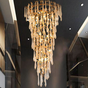 Lustre de salle à manger en cristal, modèle de designer français, avec motifs de fleurs de prunier et de pièces de monnaie, luminaire suspendu à pampilles pour une ambiance élégante - Product Image 1
