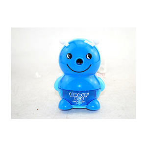 Deli Bee Girl Pencil Sharpener 107x84x107mm Manual Cartoon Student Stationery Animal Type Plastic - Product Image 3