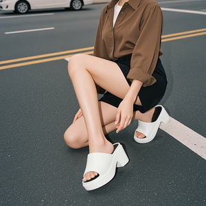 Sandales Légères à Talon Haut pour Femmes, Compensées d'Été à Plateforme Épaisse, Chaussures Décontractées pour <span class=keywords><strong>Femme</strong></span> - Product Image 4