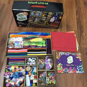 Kit d'activités créatives DIY pour enfants, best-seller, avec brossettes et pompons en plastique durable - Product Image 2