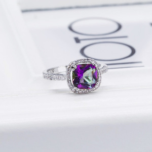 Anello Minimalista alla Moda, Design Elegante e Semplice, Gioiello da Donna per Uso Quotidiano - Product Image 3